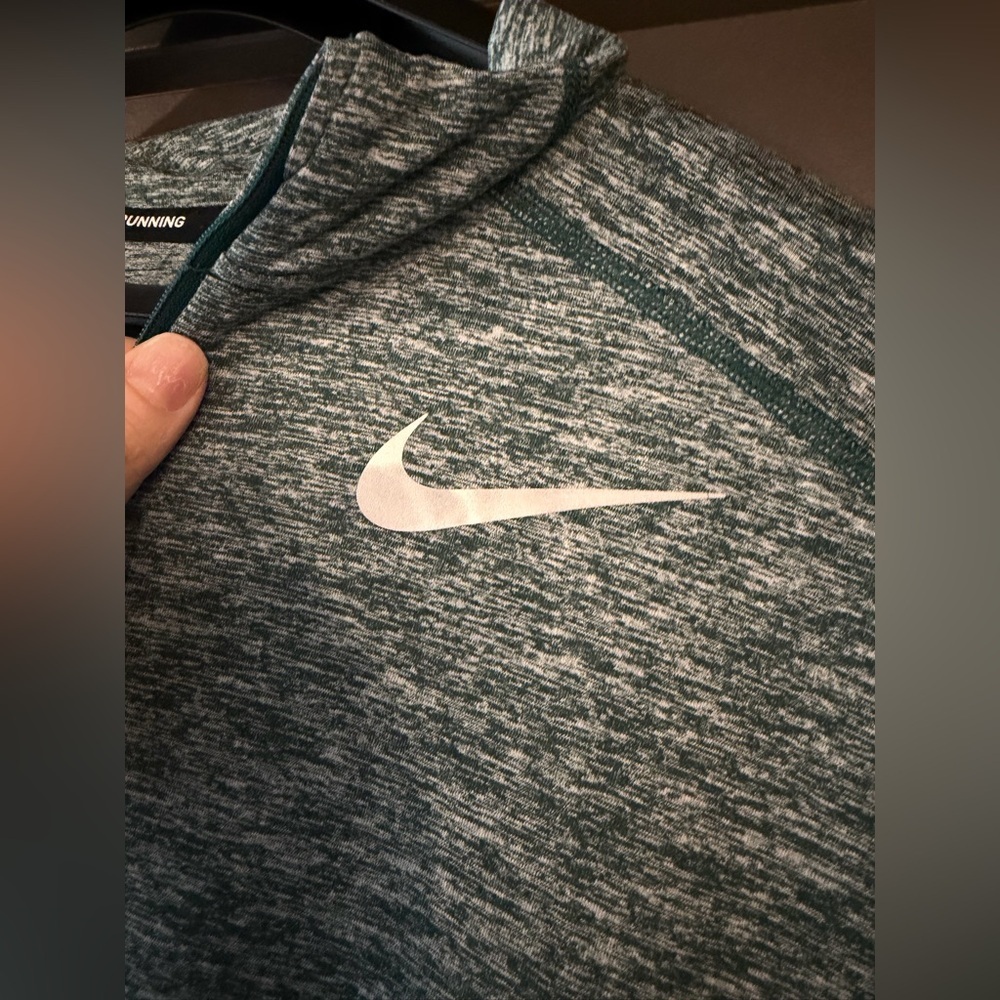 NWOT Nike Running Women’s Teal Dri-FIT Quarter Zip Pullover size Small - Picture 2 of 7